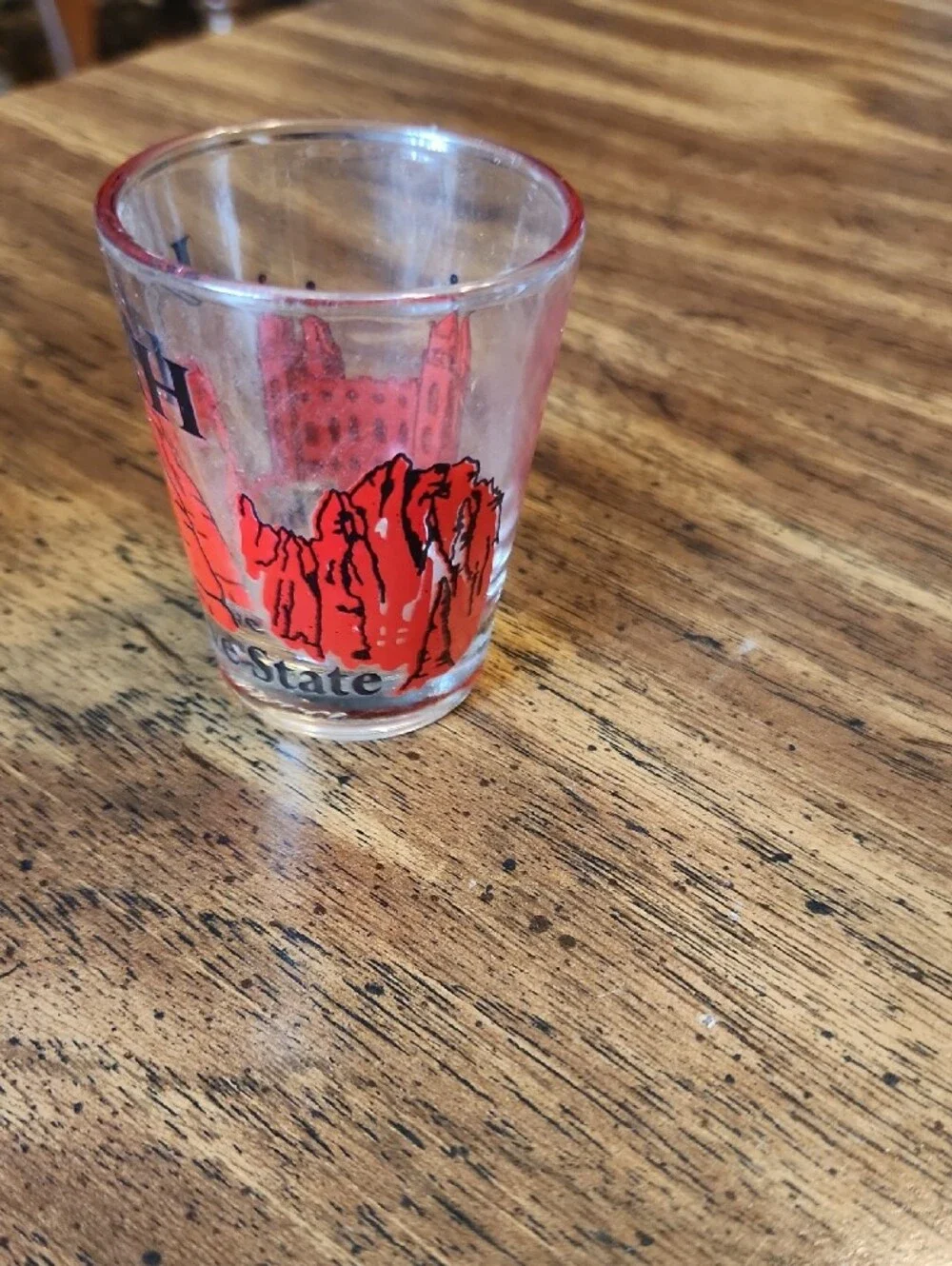 Utah Red Arch Glass Shot Glass - Souvenir Barware